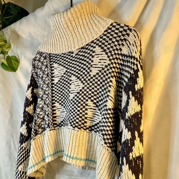 Free People Jupiter/Falling Waters Pullover - Picture 4 of 6